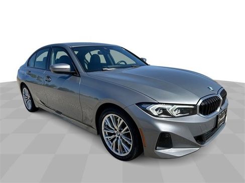 Used 2023 BMW 330i Sedan image 2