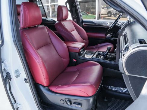 Used 2021 Lexus GX 460 Premium w/ Premium Package AWD/4WD image 28