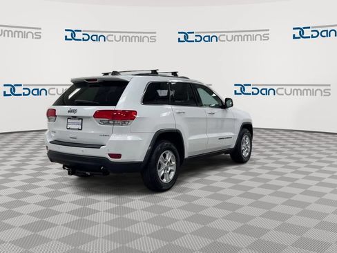 Used 2017 Jeep Grand Cherokee Laredo w/ Quick Order Package 2BE RWD image 8