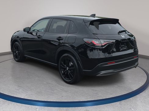 Used 2026 Honda HR-V Sport image 7