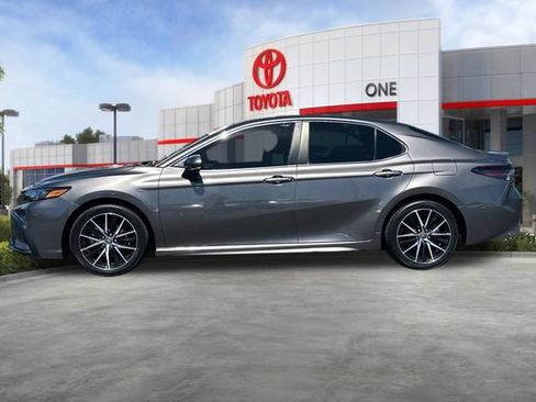 Certified 2023 Toyota Camry SE w/ Convenience Package FWD image 9