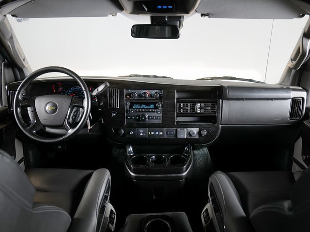 Used 2022 Chevrolet Express 2500 Extended w/ Enhanced Convenience Package RWD image 9
