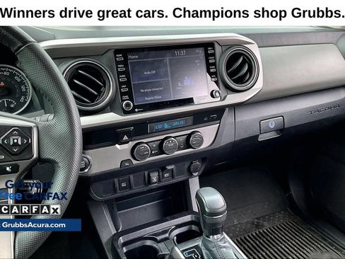 Used 2023 Toyota Tacoma SR5 RWD image 8