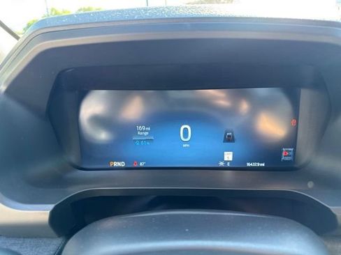 Used 2025 Ford F150 Lightning Lariat AWD/4WD image 22