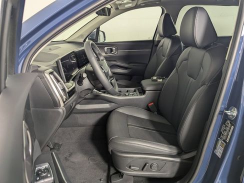 New 2026 Kia Sorento S w/ S Panoramic Sunroof Package FWD image 12