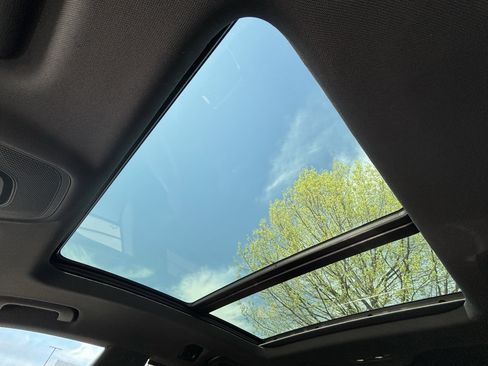 Used 2022 Audi SQ8 Premium Plus image 29