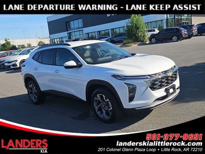 Used 2025 Chevrolet Trax LT