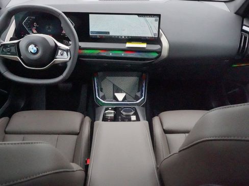 Used 2025 BMW X3 xDrive30i w/ Convenience Package image 12