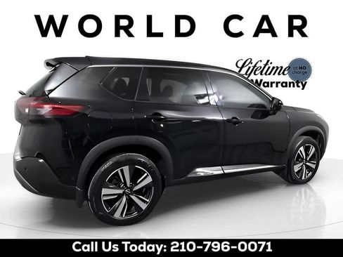 Used 2023 Nissan Rogue SL w/ SL Premium Package image 3