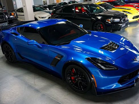 Used 2015 Chevrolet Corvette Z06 w/ Z07 Performance Package RWD image 50