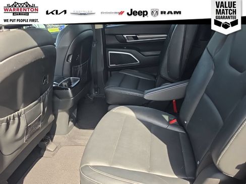 Used 2021 Kia Telluride S AWD/4WD image 9