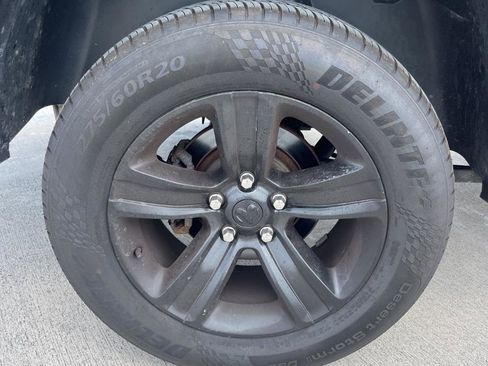 Used 2022 RAM 1500 Classic Warlock w/ Electronics Group AWD/4WD image 6