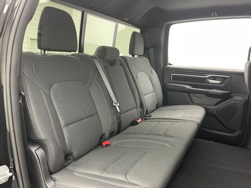 Used 2025 RAM 1500 Big Horn AWD/4WD image 33