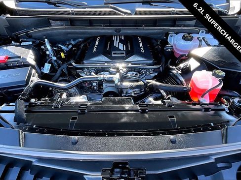 Certified 2025 Cadillac Escalade V image 9