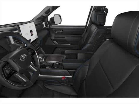 Used 2024 Toyota Sequoia Platinum image 6