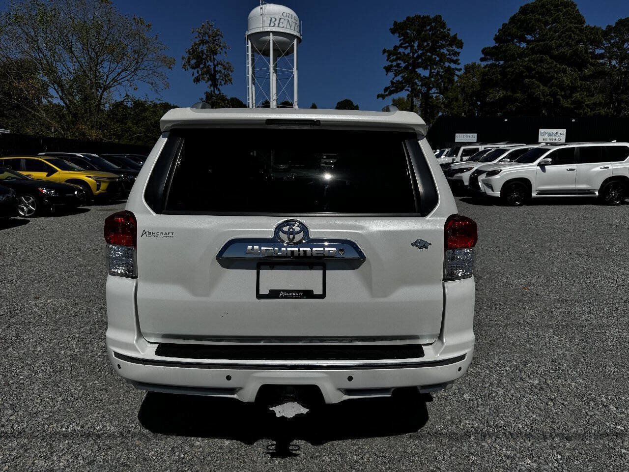 Used 2012 Toyota 4Runner SR5 RWD image 8
