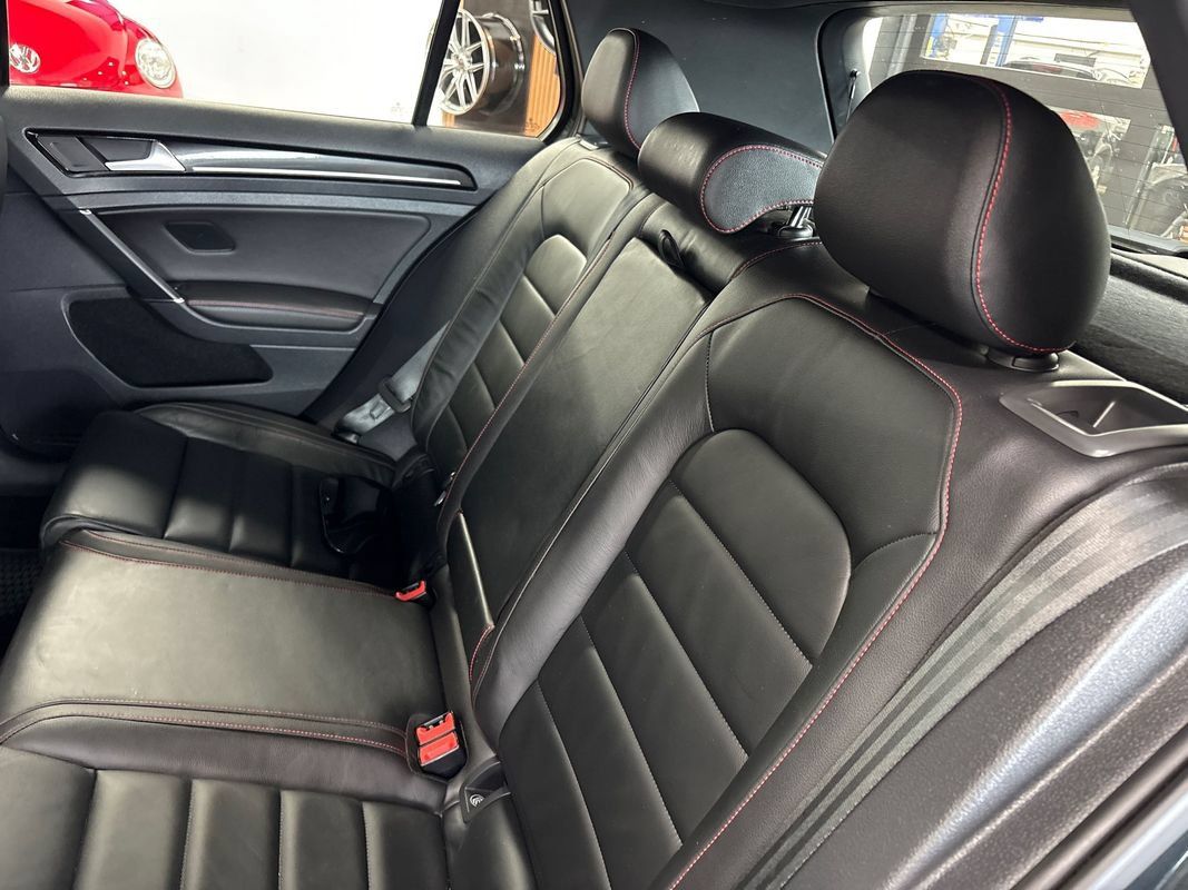 Used 2016 Volkswagen GTI SE w/ Lighting Package (SEL) FWD image 41