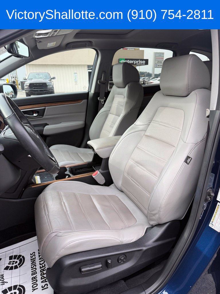 Used 2020 Honda CR-V Touring image 18