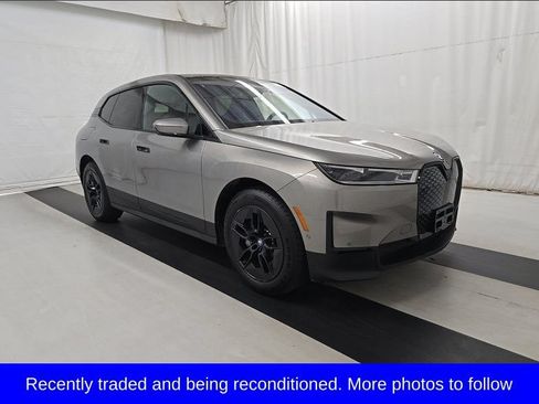 Used 2024 BMW iX xDrive50 AWD/4WD image 1