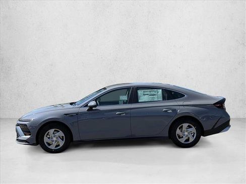 New 2026 Hyundai Sonata SE FWD image 9