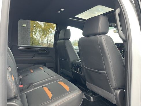Used 2024 GMC Sierra 2500 AT4 w/ AT4 Premium Plus Package image 33