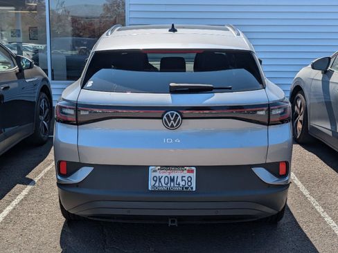 Used 2023 Volkswagen ID.4 Pro S AWD/4WD image 5
