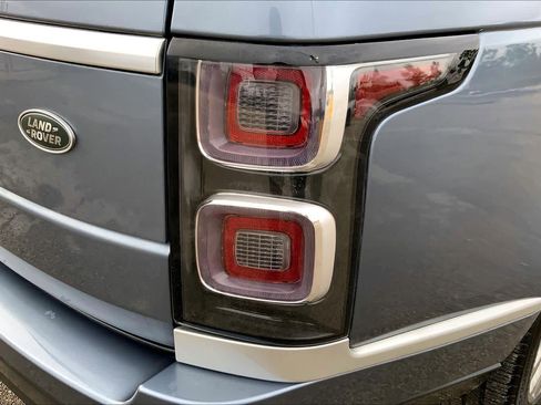 Used 2019 Land Rover Range Rover HSE image 29