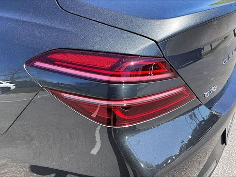 Used 2025 Genesis G70 2.5T image 20