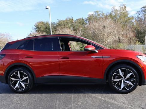 Certified 2024 Volkswagen ID.4 Pro S image 5