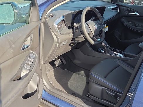 New 2026 Buick Encore GX Sport Touring image 9