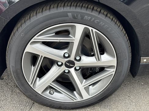 New 2025 Genesis G80 3.5T Sport AWD/4WD image 17