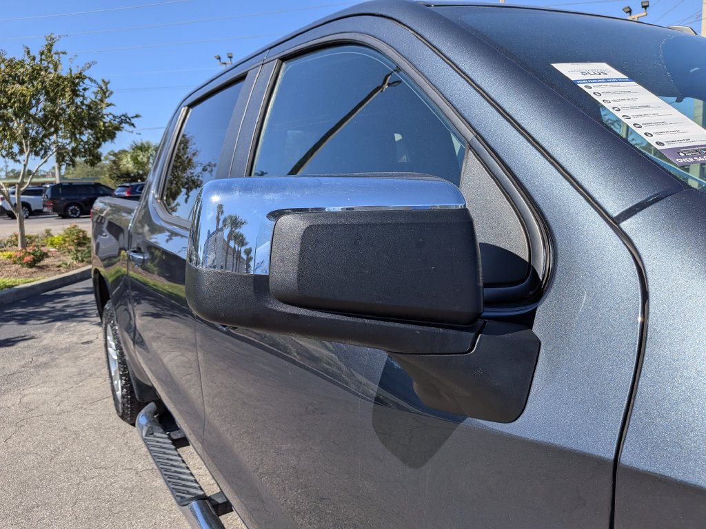 Used 2019 Chevrolet Silverado 1500 LT w/ All-Star Edition AWD/4WD image 10