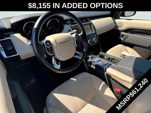 Used 2018 Land Rover Discovery SE AWD/4WD image 15