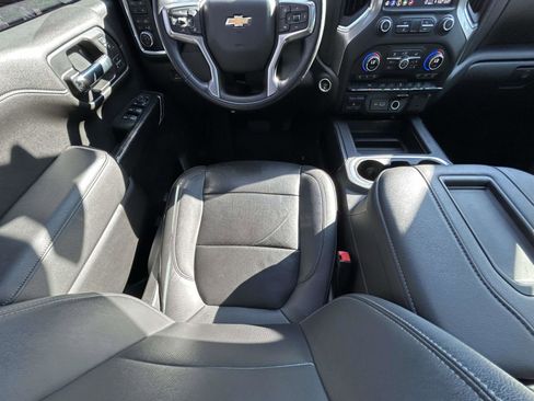 Used 2021 Chevrolet Silverado 1500 LTZ AWD/4WD image 13