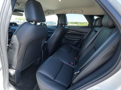 Used 2021 MAZDA CX-30 FWD 2.5 S w/ Select Package image 18