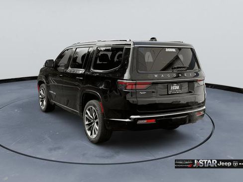 Used 2024 Jeep Wagoneer Series III w/ Premium Group I image 7