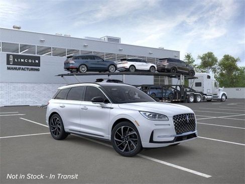 New 2026 Lincoln Corsair Grand Touring image 7