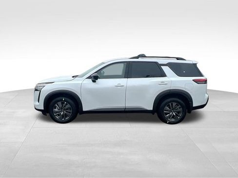 New 2026 Nissan Pathfinder SV FWD image 4
