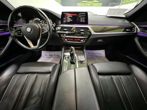 Used 2019 BMW 530e w/ Convenience Package RWD image 19