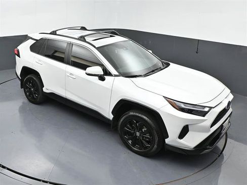 Certified 2023 Toyota RAV4 SE w/ Convenience Package AWD/4WD image 39