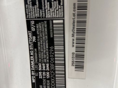 Used 2011 Mercedes-Benz E 550 Cabriolet image 31