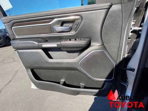 Used 2022 RAM 1500 Laramie AWD/4WD image 34