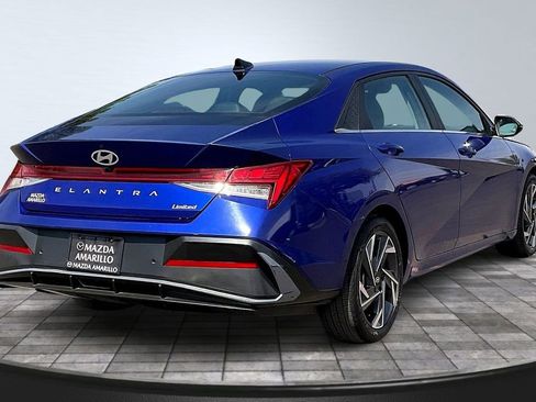Used 2024 Hyundai Elantra Limited FWD image 7