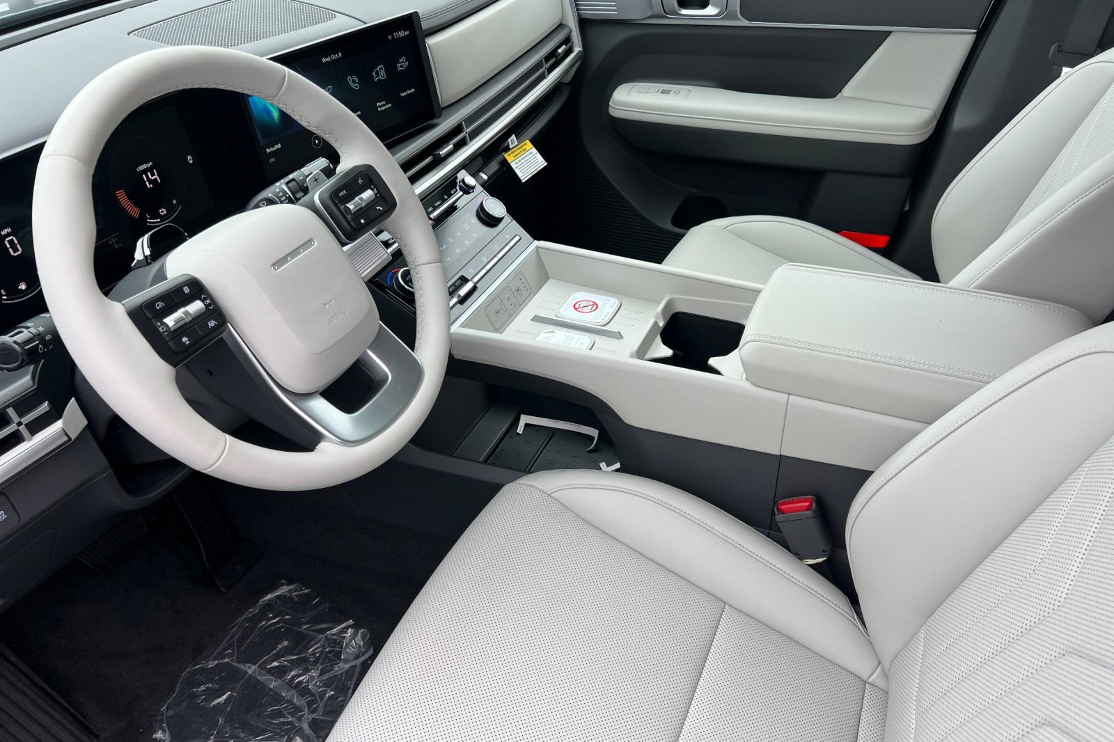 Certified 2026 Hyundai Santa Fe SEL AWD/4WD image 13