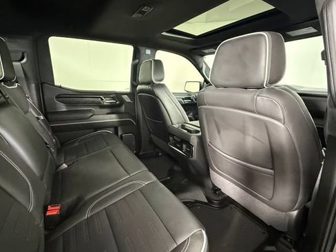 Used 2024 GMC Sierra 1500 AT4X AWD/4WD image 30
