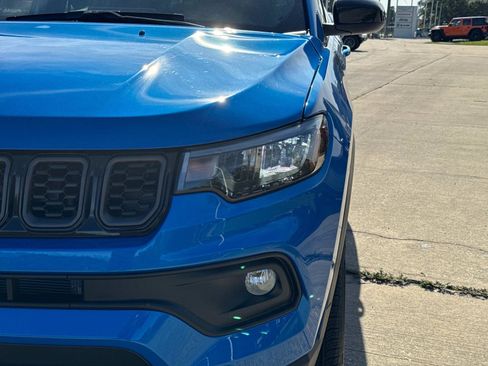 New 2026 Jeep Compass Latitude image 9