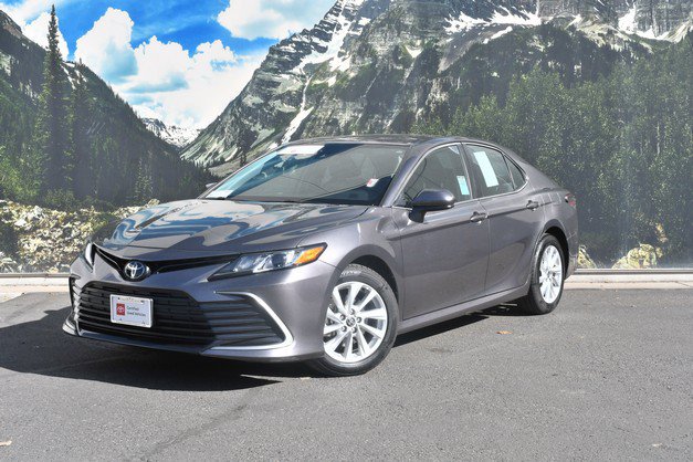 Certified 2024 Toyota Camry LE FWD image 6