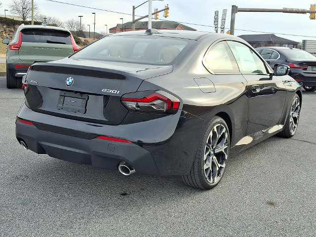 New 2026 BMW 230i xDrive Coupe w/ Premium Package AWD/4WD image 5