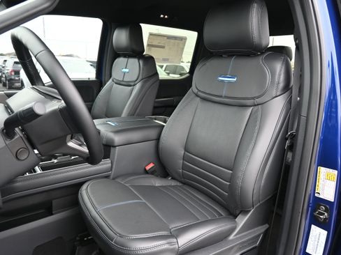 New 2026 Ford F350 Platinum image 34