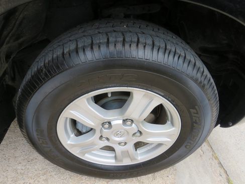 Used 2008 Toyota Sequoia Limited image 36